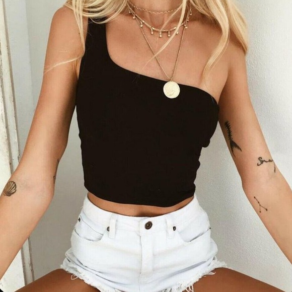 Tops - Sold out-New off shoulder crop top one shoulder